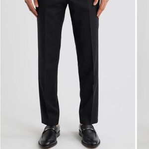 Hugo Boss Elegant Black Trousers NWOT‼️